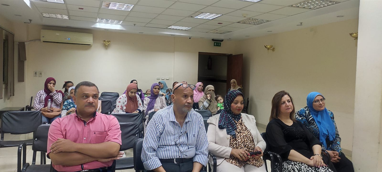 نقص المناعة البشري محاضرة تثقيف صحي بثقافة اسيوط 