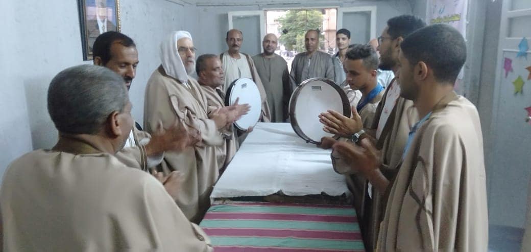 قمر سيدنا النبي في عرض فني لفرقة القوصية للانشاد الديني