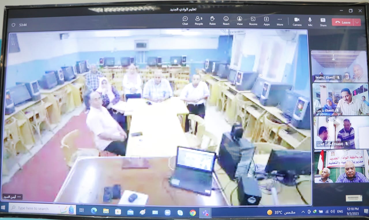 وكيل التعليم بالوادي الجديد يناقش استعدادات العام الدراسى الجديد وسد العجز بالمدارس