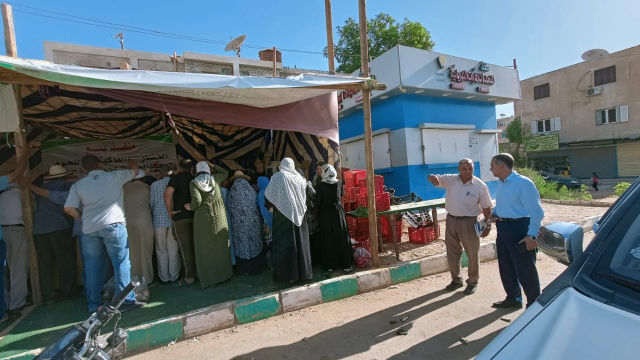 محلية الداخلة توفر بعض الخضروات الأساسية بأسعار مخفضة للمواطنين