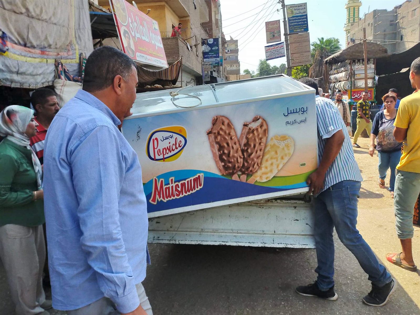 ضبط 40 كيلو كبدة غير صالحة للاستخدام وتحرير 28 محضر متنوع بالفتح