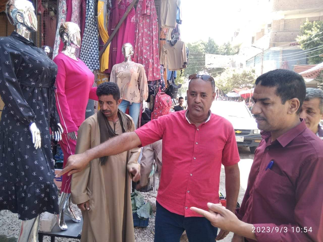 رئيس مركز ومدينة الغنايم ينفذ حملة إشغالات مكبرة بشوارع مدينة الغنايم