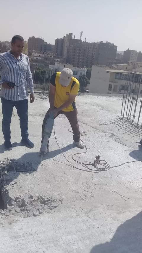 حي شرق أسيوط ينفذ إزالة فورية لبناء مخالف بتقسيم فوزية نجيب