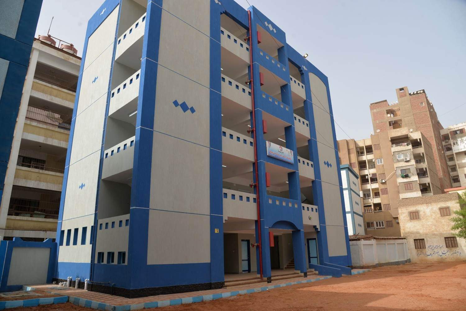 محافظ أسيوط يتفقد الاستعدادات النهائية لإستقبال العام الدراسي الجديد