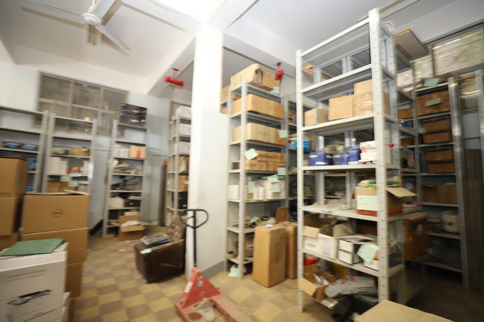 رئيس مياة اسيوط يشيد بكفاءة خدمة العملاء وقدرتها علي حل مشاكل العملاء