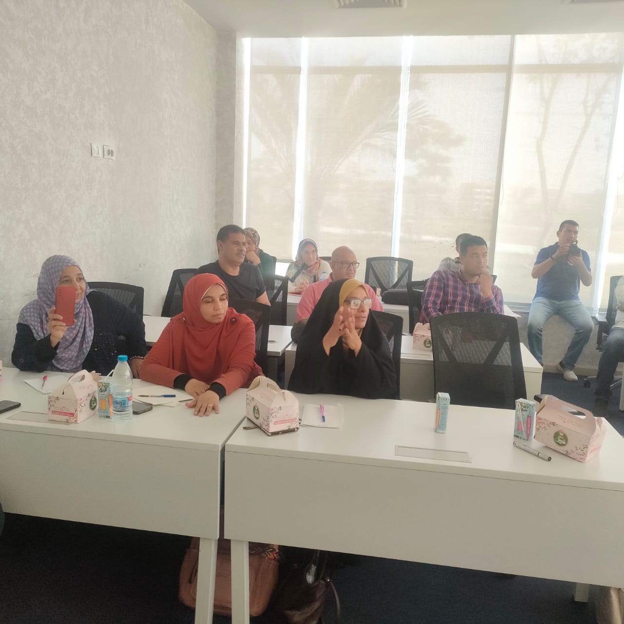 تعليم الوادى الجديد يشارك ورشة عمل لغة الإشارة فى العمليات الحسابية