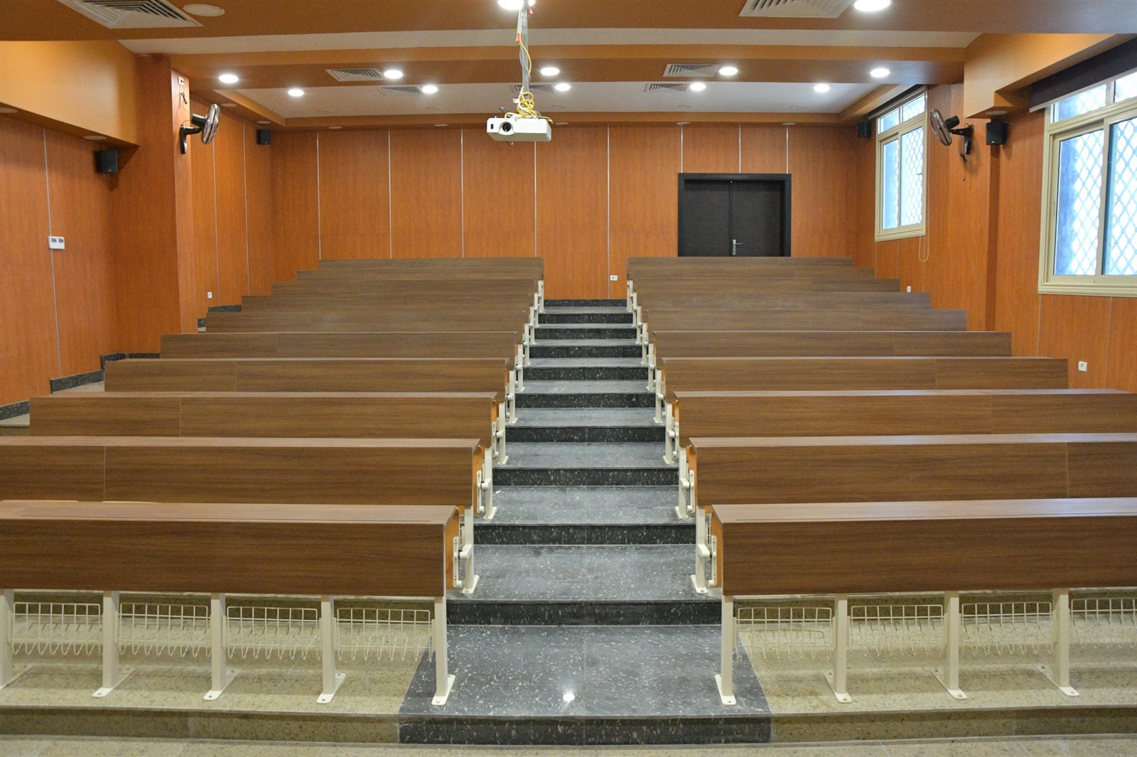 أنهت جامعة الوادي الجديد كافة الاستعدادات لبدء العام الدراسي الجديد 2023-2024