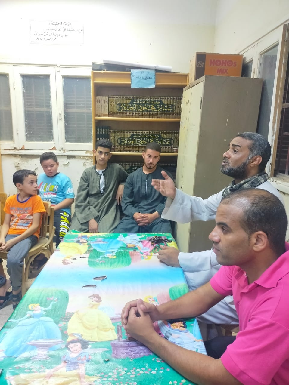 بيت ثقافة النخيلة يناقش 