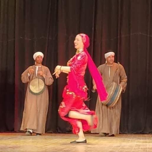 عرض فني لفرقة الفنون الشعبية بقصر ثقافة أسيوط