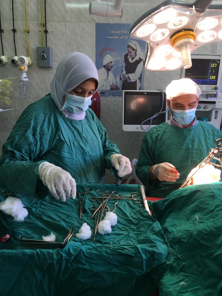 صحة اسيوط تستمر في العمليات المجانية بمستشفيات الصحة وتجري اليوم 51 عملية 