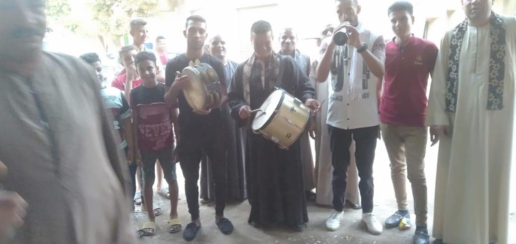 عرض فني لفرقة بيت ثقافة القوصية للآلات الشعبية ينال إعجاب الجمهور