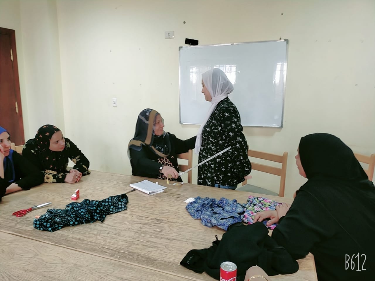  قصر ثقافة جمال عبدالناصر ببني مر  ينظم مجموعة ورش عمل للتفصيل والخياطة