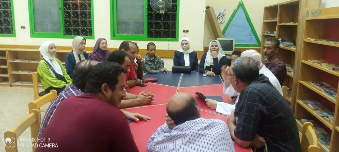 نادي ادب اسيوط الجديدة يناقش البنية الشعرية