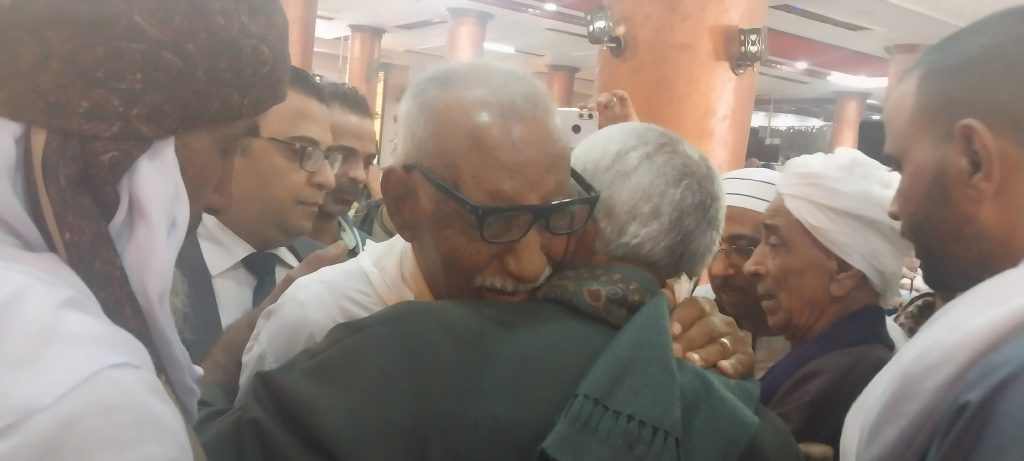 لجان المصالحات تنهي ثأر استمر 6 سنوات بين آل إبراهيم والحضايره بالبداري