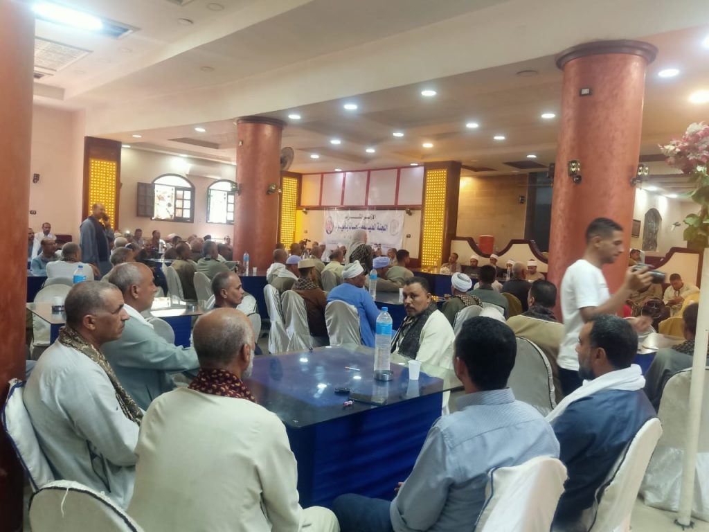 لجان المصالحات تنهي ثأر استمر 6 سنوات بين آل إبراهيم والحضايره بالبداري