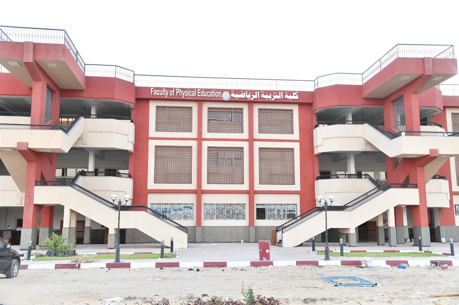 جامعة الوادي الجديد تنهى كافة التجهيزات استعدادا لبدء العام الجامعي الجديد