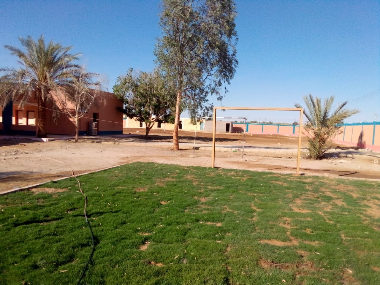 وكيل التعليم بالوادي الجديد يتابع جاهزية ادارة الفرافرة التعليمية لاستقبال العام الدراسي