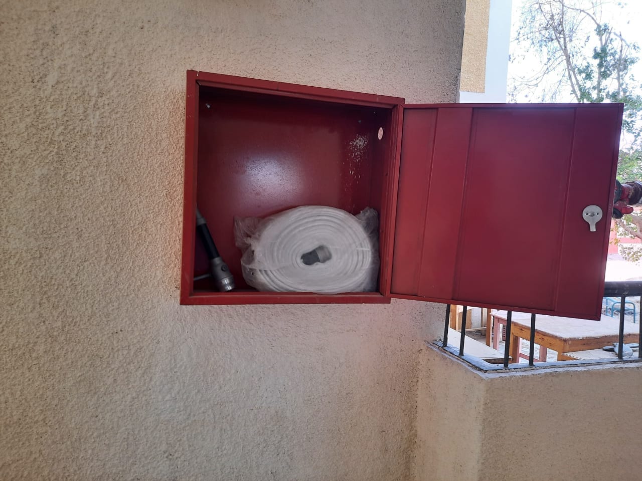 تعليم الوادى الجديد  لجان ميدانية للوقوف على جاهزية مدارس باريس للعام الدراسى 