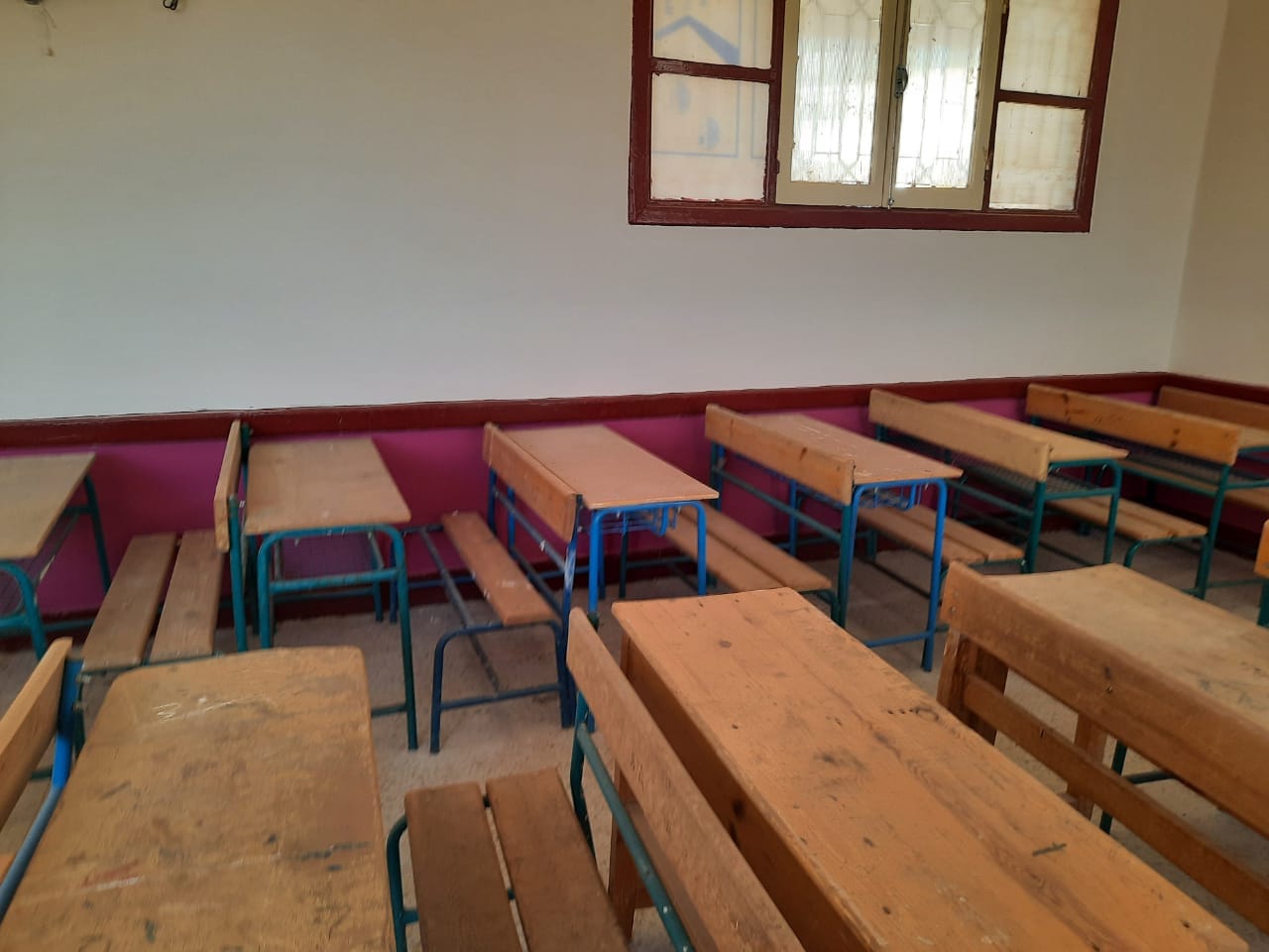 تعليم الوادى الجديد  لجان ميدانية للوقوف على جاهزية مدارس باريس للعام الدراسى 