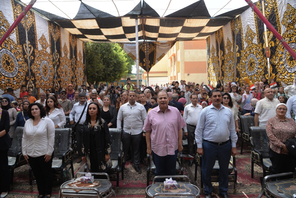 محافظ أسيوط ورئيس المجلس القومي للمرأة يشهدان أمسية 