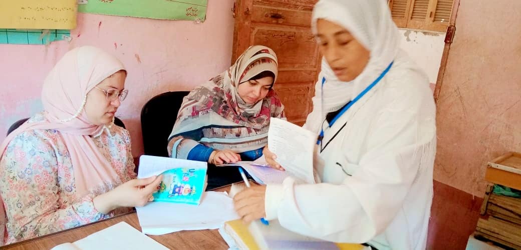 صحة ديروط .. مراجعة صلاحية أدوية الطوارئ والمستلزمات الطبية بوحدة نزلة ضاهر