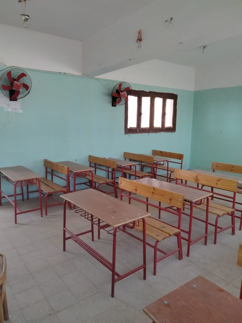 وكيل التعليم بالوادي الجديد يتابع استعدادات بلاط التعليمية لاستقبال العام الدراسي الجديد