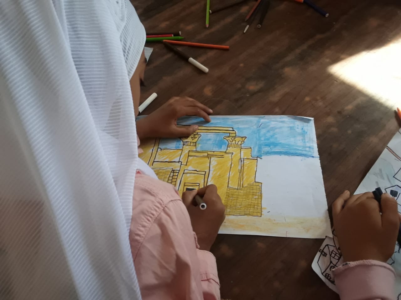 ورشة رسم وتلوين عن 