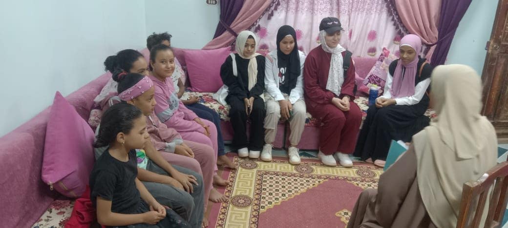 ندوة ثقافية ببيت ثقافة بلاط بوادي الجديد لمناقشة كتاب 