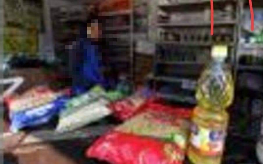 حملة تموينية مكبرة تضبط سلع تموينية ومنتجات غذائية غير صالحة للاستخدام بالقوصية