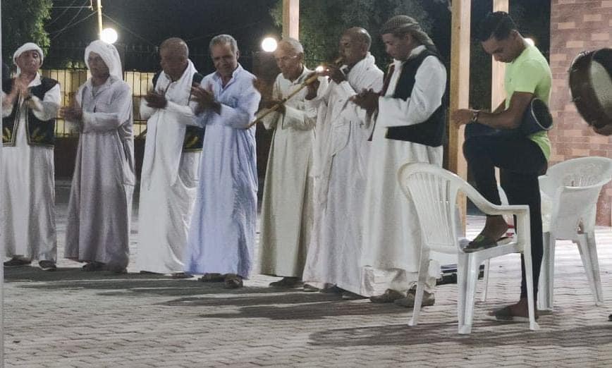 محافظ أسيوط: القضاء على اشغالات الباعة الجائلين والحواجز الحديدية في الاحياء والمراكز