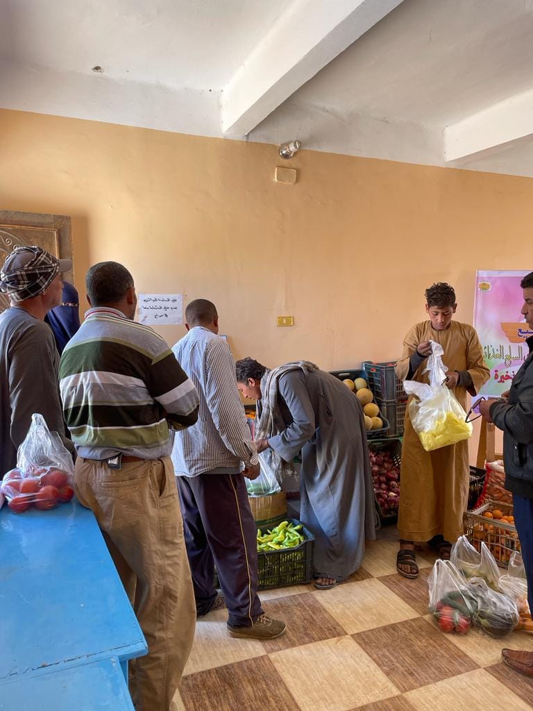 محافظة الوادي الجديد تسيطر على الأسواق وتخفف العبء عن المواطنين