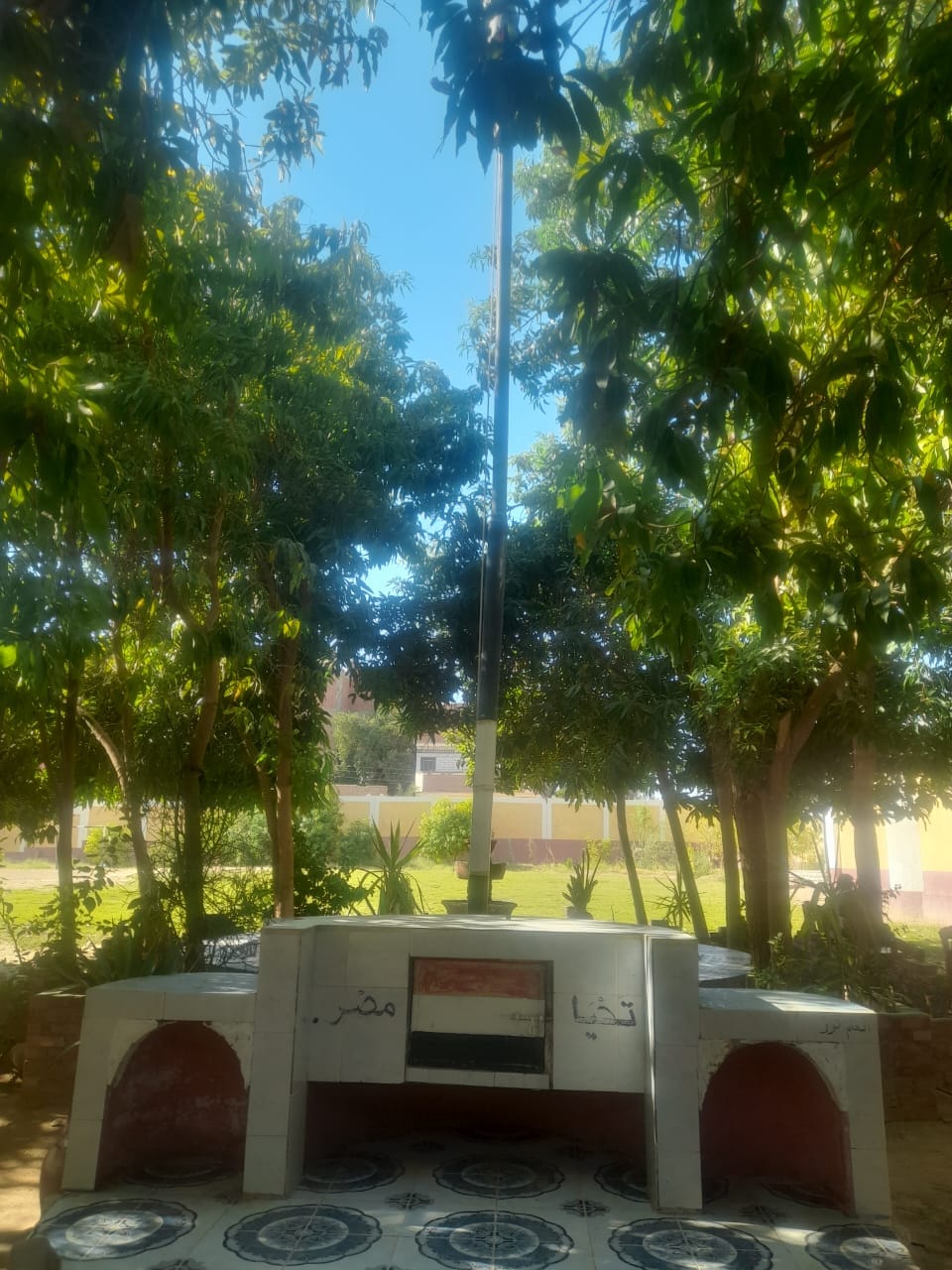 وكيل التعليم بالوادي الجديد يتابع استعدادات إدارة الداخلة التعليمية وجاهزيتها للعام الجديد