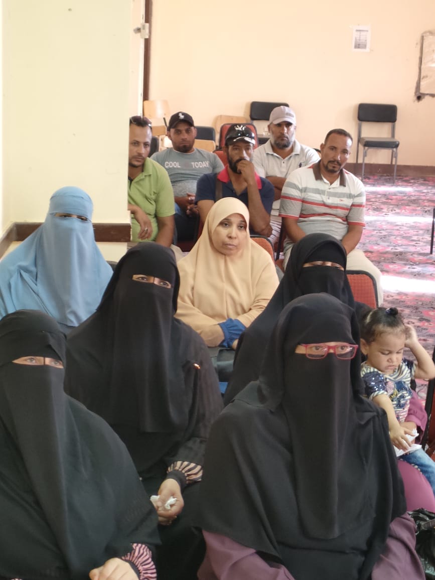 إدارة الفرافرة التعليمية تعمل علي تحسين الجودة التعليمية بين مدارسها