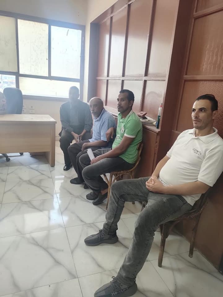 تنظيم ندوة توعوية عن فيروس نقص المناعة المكتسبة لموظفي حي شرق أسيوط