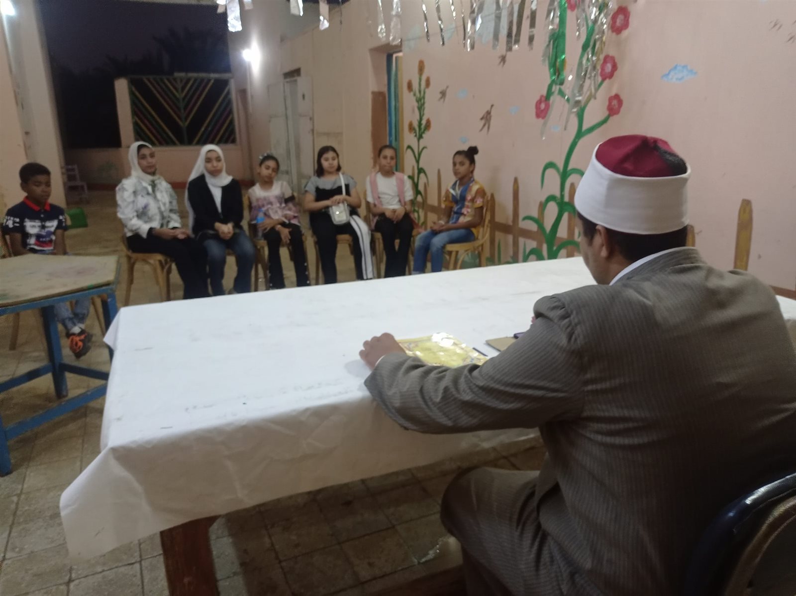 علامات الساعة .. في قصر ثقافة الطفل بالخارجة