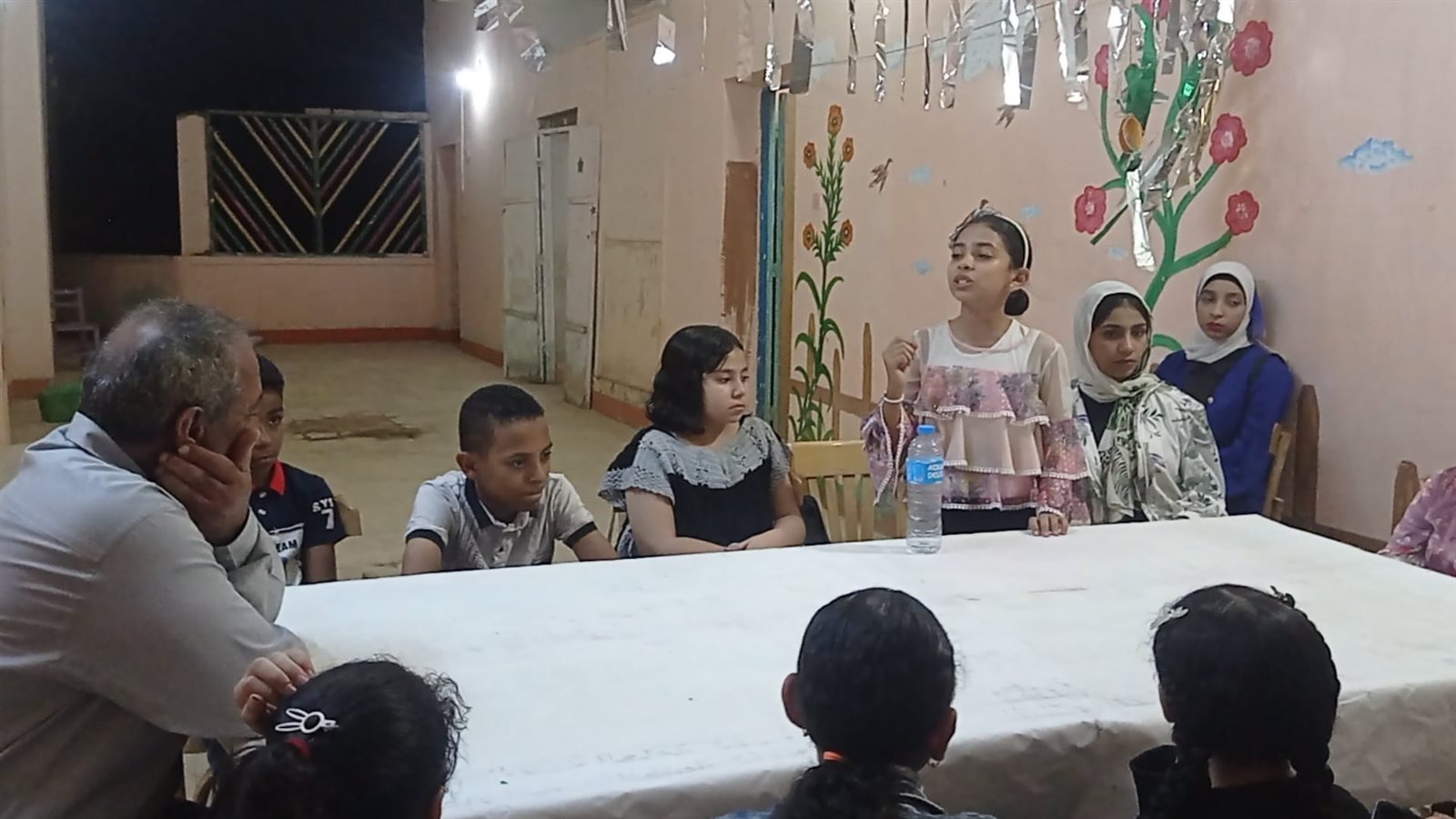 نادى ادب الطفل يلتقي في قصر ثقافة الطفل بالخارجة