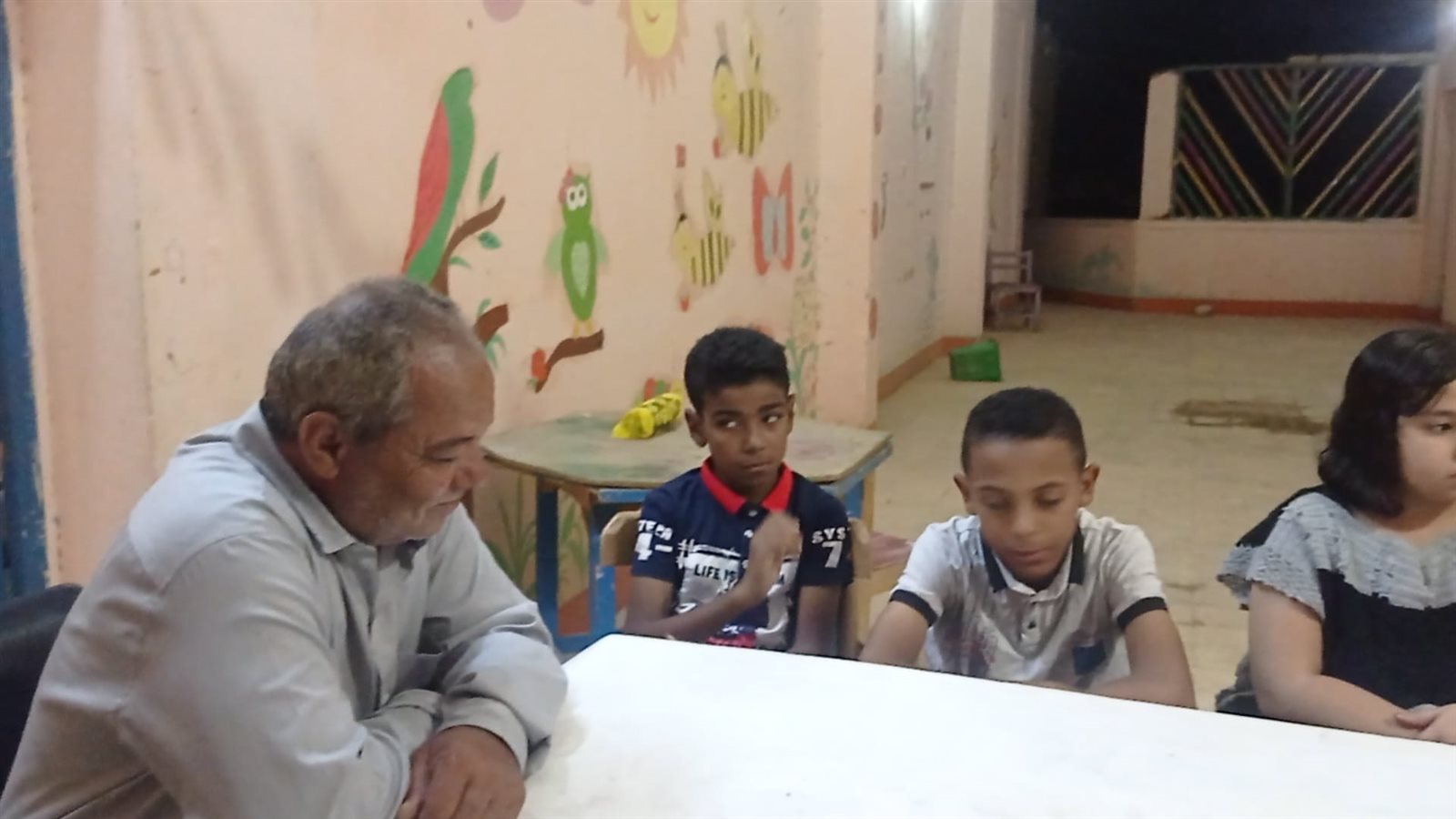 نادى ادب الطفل يلتقي في قصر ثقافة الطفل بالخارجة