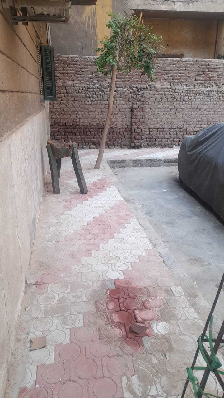 محافظ أسيوط: تركيب الانترلوك بالشوارع الضيقة وبلدورات الارصفة وإعادة تأهيل الشوارع