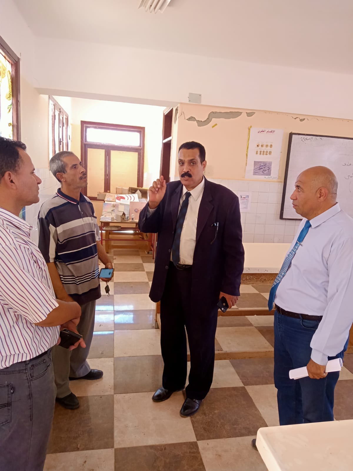 اللجان الميدانية تجوب مدارس محافظة الوادي الجديد لفحص استعدادات العام الدراسي الجديد 