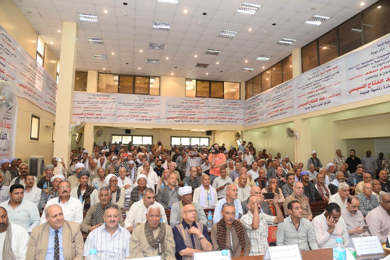 محافظ أسيوط ووكيل لجنة الخطة والموازنة بمجلس النواب يشهدان احتفالية عيد الفلاح