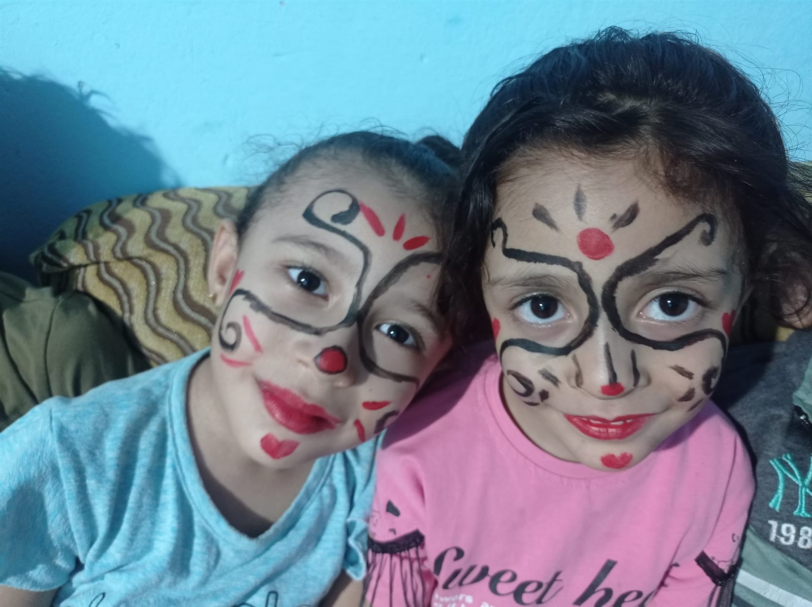 ورشة عمل فنية للرسم على الوجه ينظمها قصر ثقافة الخارجة