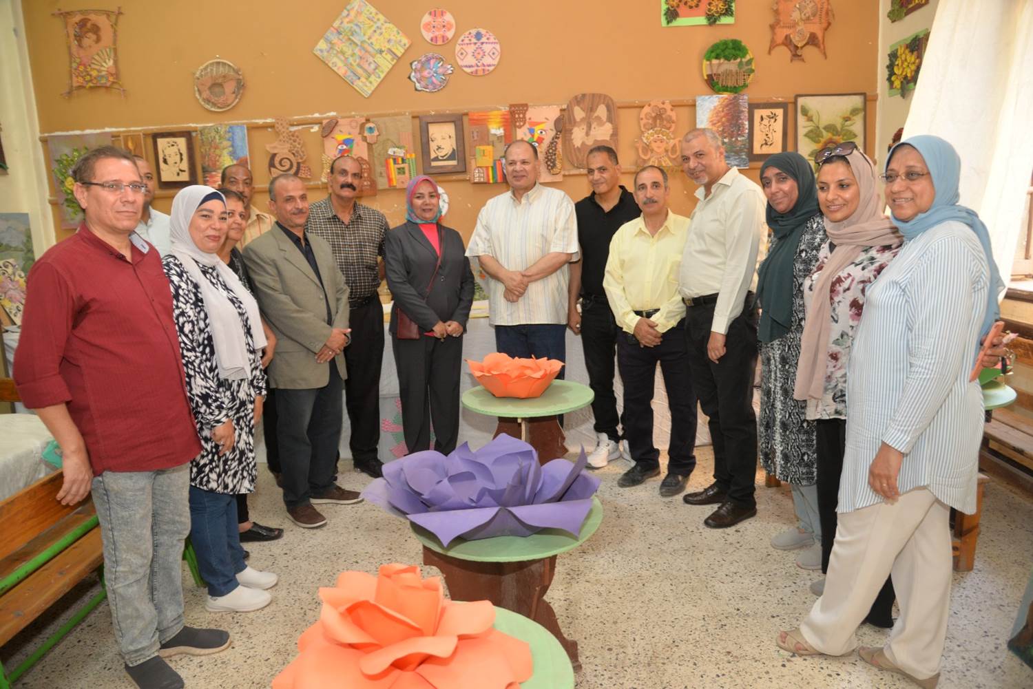 محافظ أسيوط يتفقد الاستعدادات للعام الدراسي الجديد بمدرسة طه حنفى المليجي الإعدادية