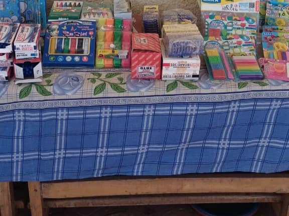 تعليم الداخلة يقيم معرض  لمستلزمات المدارس بالتعاون ادارة المشاركة المجتمعية  