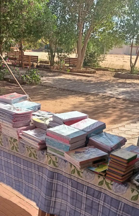 تعليم الداخلة يقيم معرض  لمستلزمات المدارس بالتعاون ادارة المشاركة المجتمعية  