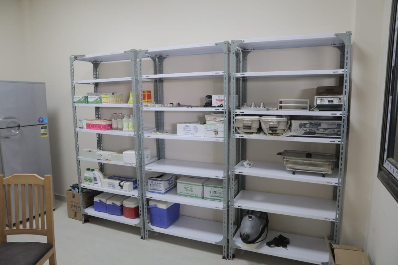 محافظ الوادي الجديد يتفقّد مشروعات 