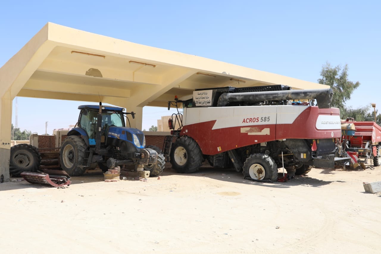 الزملوط يتابع أعمال تطوير ميدان 