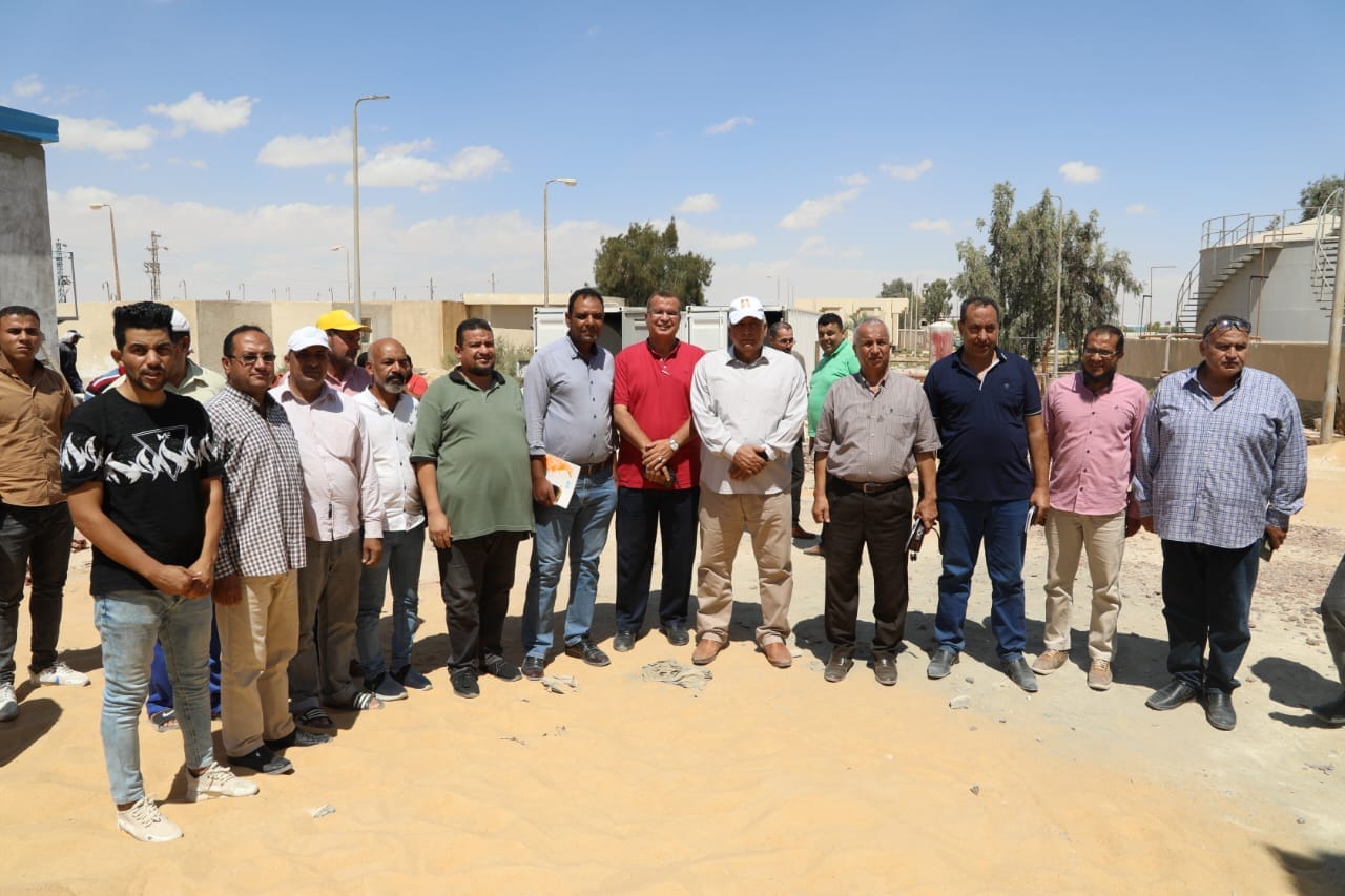 محافظ الوادي الجديد دعم قطاع كهرباء الفرافرة بتكلفة 74 مليون جنيه 