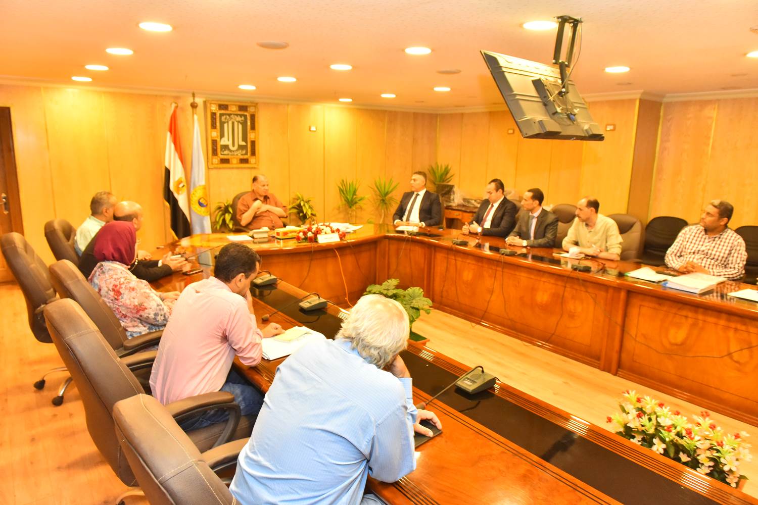 محافظ أسيوط يعتمد نتيجة تقييم مشروعات المبادرة الوطنية للمشروعات الخضراء الذكية