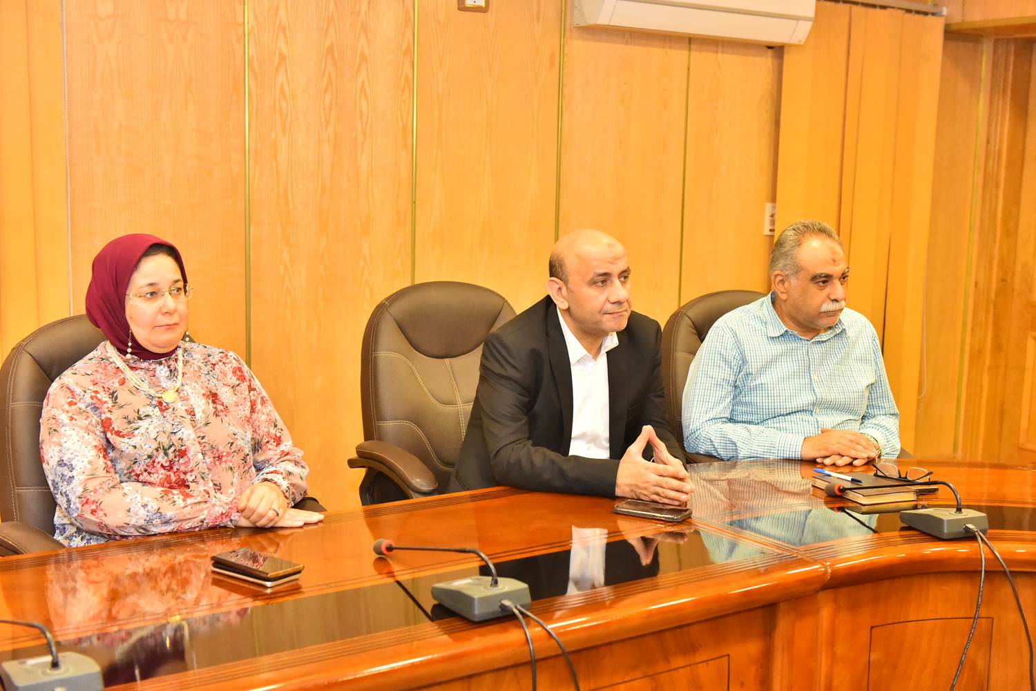 محافظ أسيوط يعتمد نتيجة تقييم مشروعات المبادرة الوطنية للمشروعات الخضراء الذكية