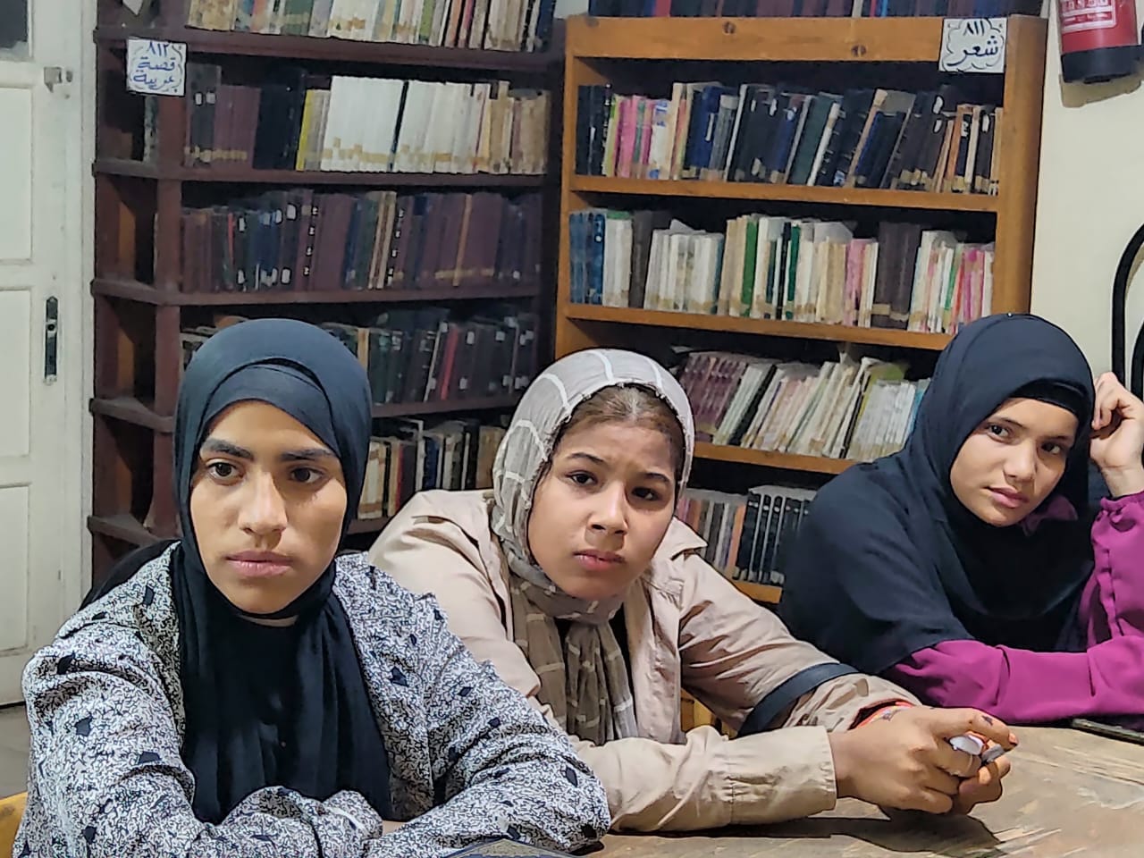 نادى أدب أبنوب يواصل شرح علم العروض ويناقش الأعمال الأدبية للمبدعين الشباب 